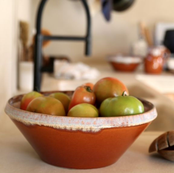 Poterie Serving Bowl in Caramel-Latte Color