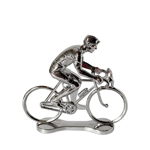 Bernard & Eddy Cyclist Position 1