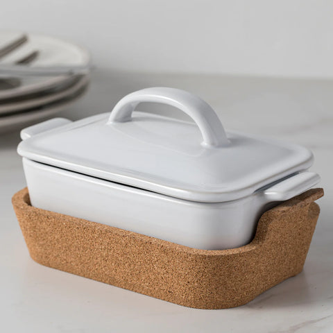 Casafina Ensemble Gift Rectangular Covered Casserole with Cork Tray 870ml