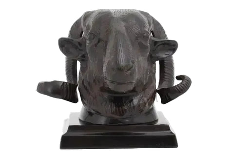 Aries Romjin Statue