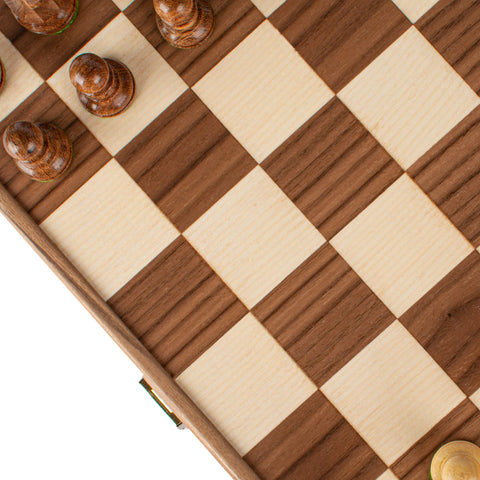 Manopoulos - Walnut Chess Set - 35x35cm with Staunton Chessmen (7.6cm King)